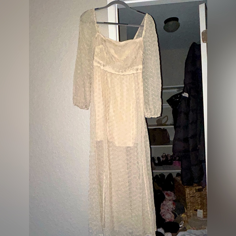 Cream flowy maxi dress